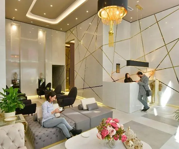 Ghan Hotel