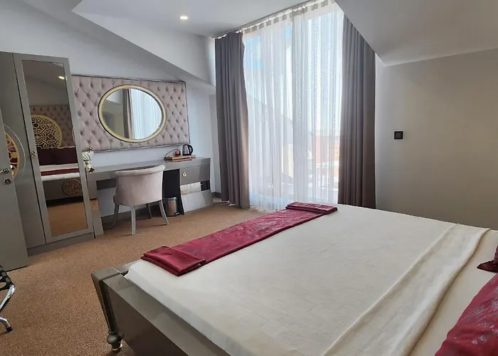 Ghan Hotel
